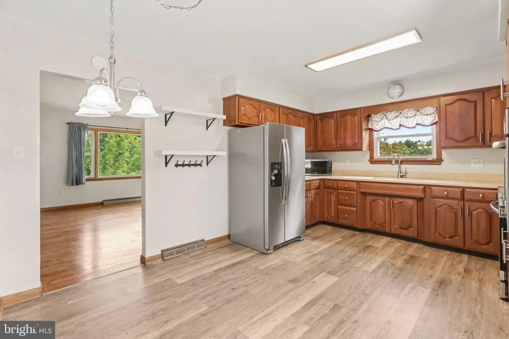 1445 LOOP ROAD Lewistown, PA 17044