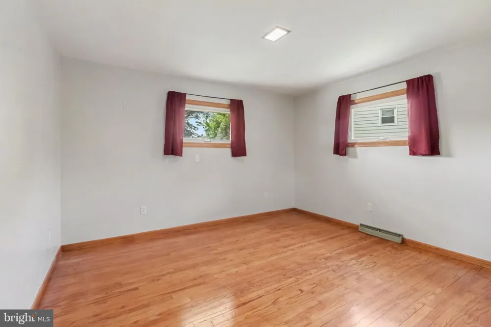 1445 LOOP ROAD Lewistown, PA 17044