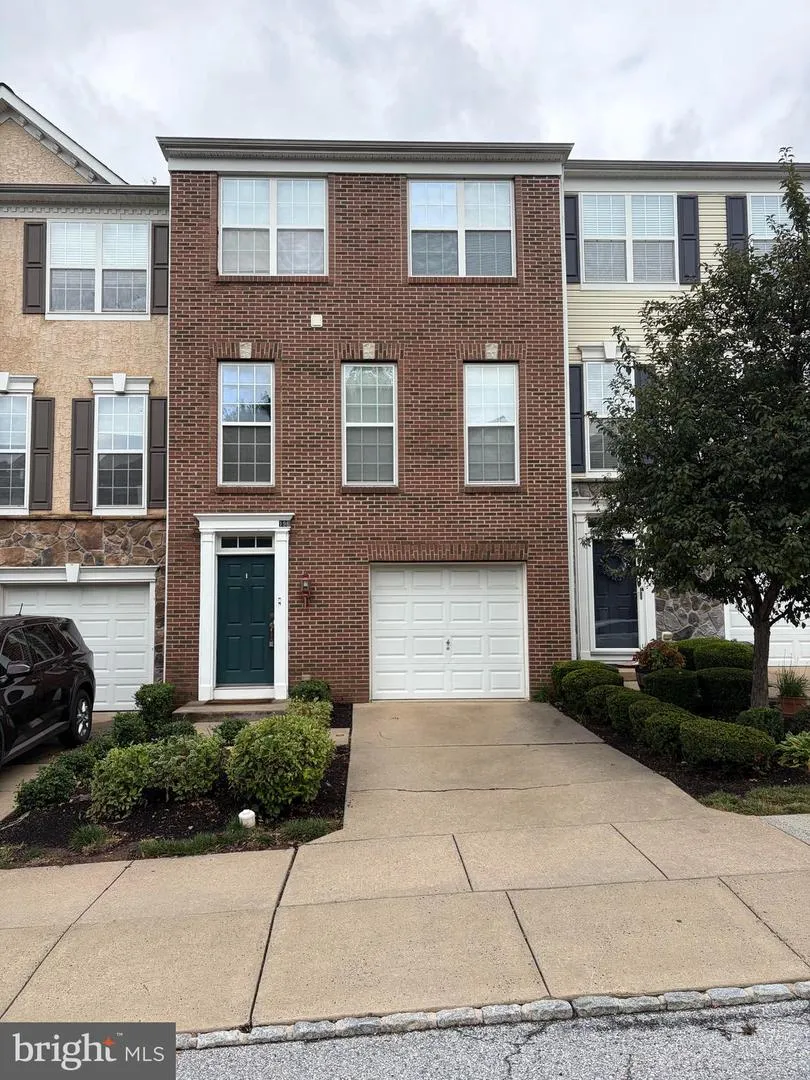 196 HUDSON DRIVE Phoenixville, PA 19460