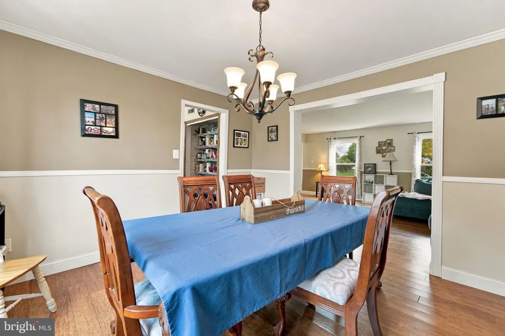 218 RAMBLEWOOD DRIVE Deptford, NJ 08080