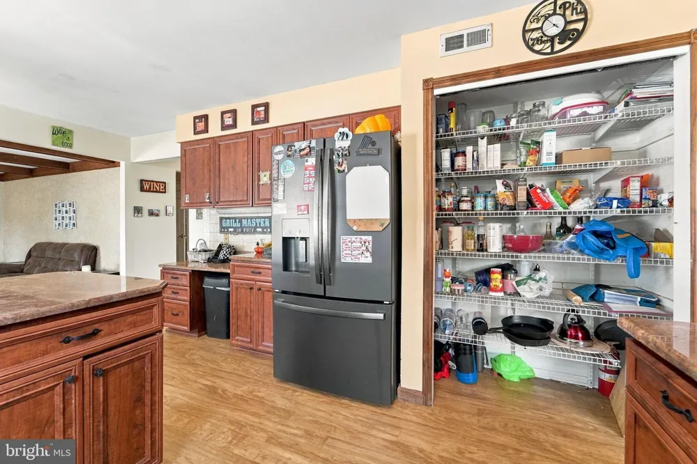 218 RAMBLEWOOD DRIVE Deptford, NJ 08080