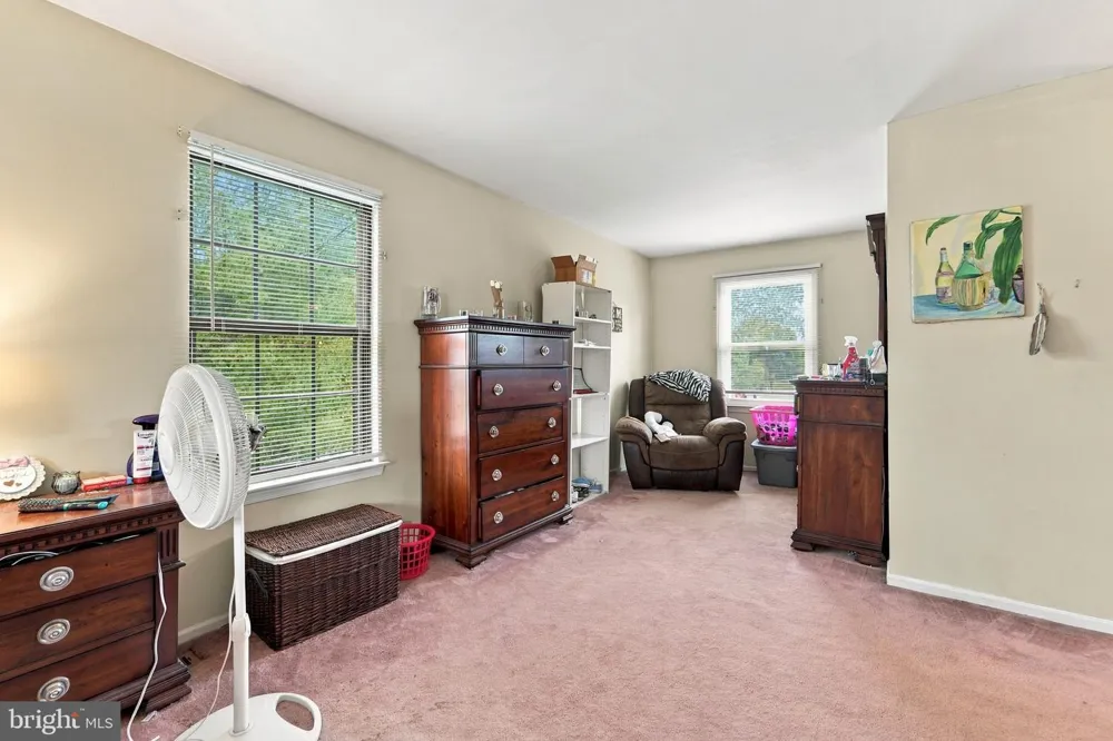218 RAMBLEWOOD DRIVE Deptford, NJ 08080