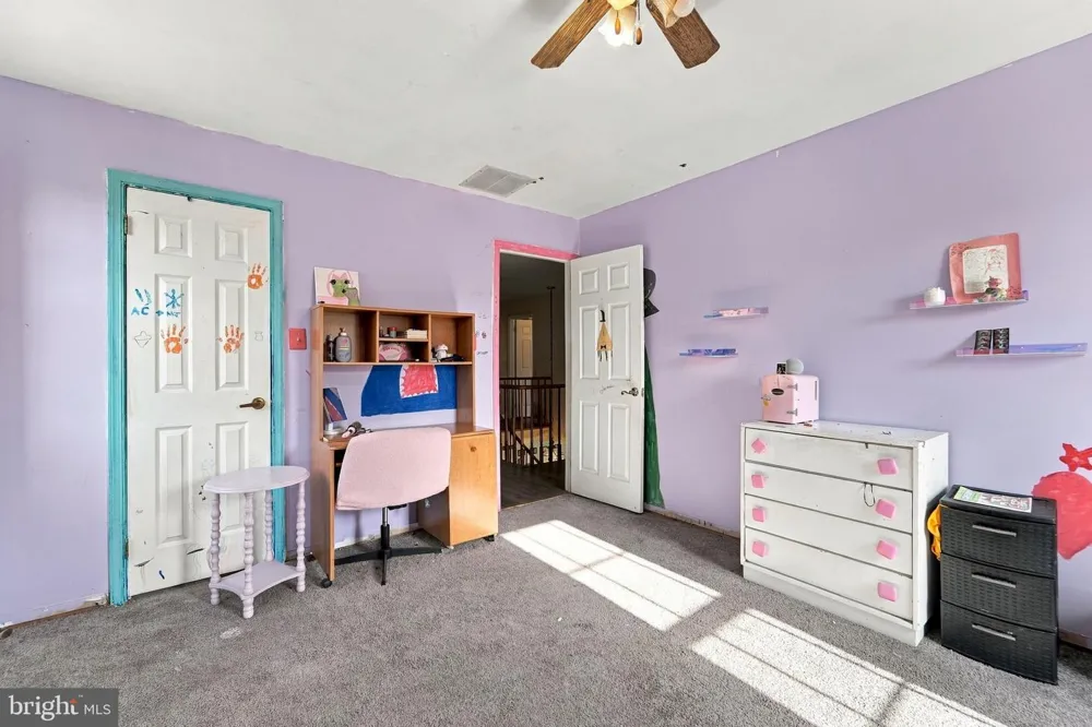 218 RAMBLEWOOD DRIVE Deptford, NJ 08080
