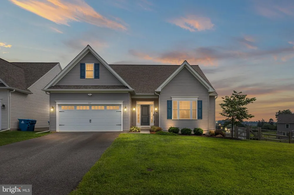 107 HINSON DRIVE Oxford, PA 19363
