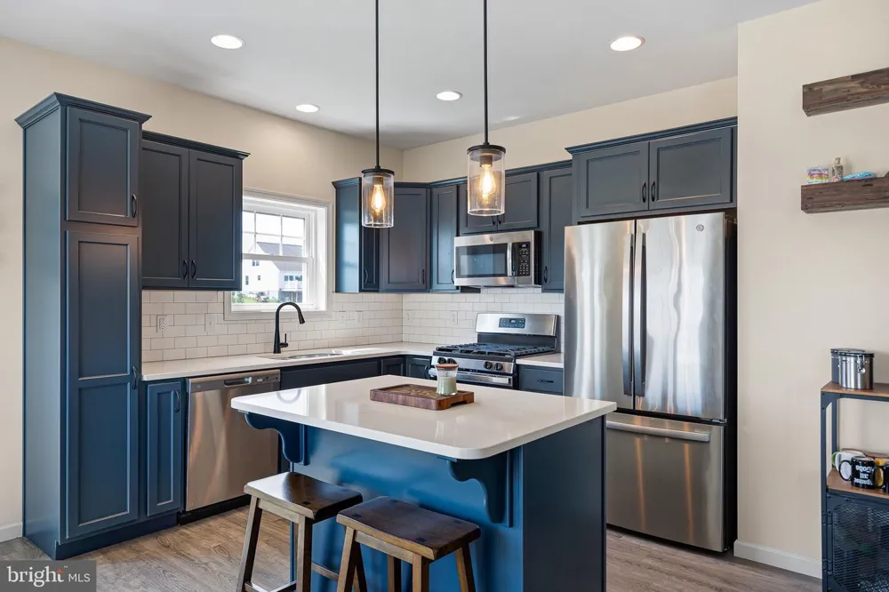107 HINSON DRIVE Oxford, PA 19363