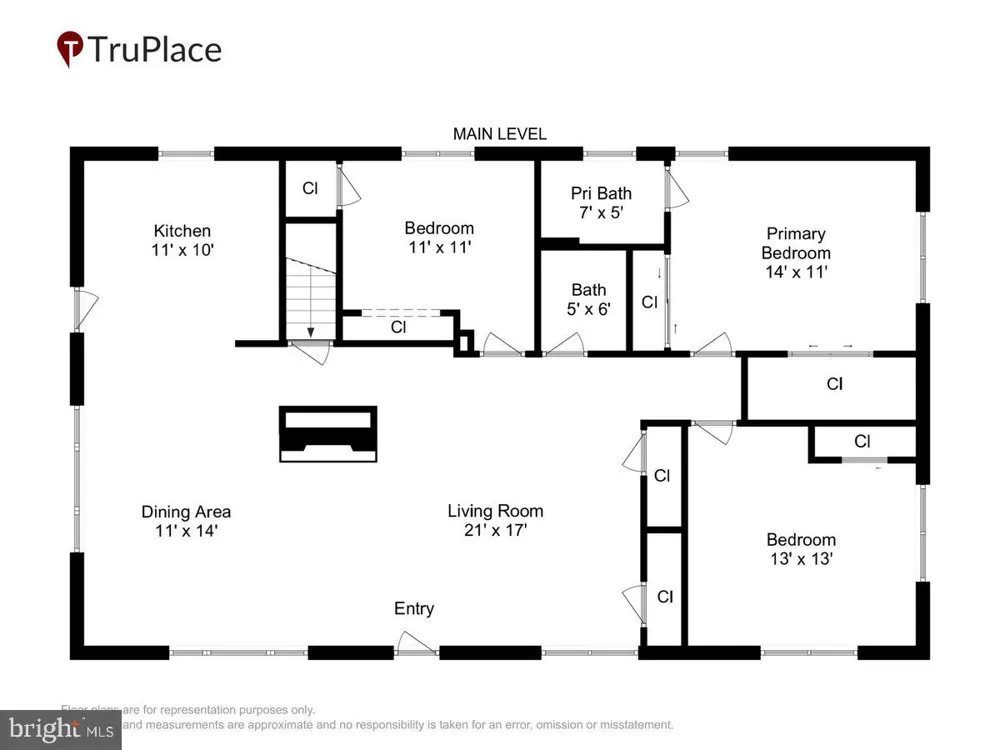 7704 HURON DRIVE Gainesville, VA 20155
