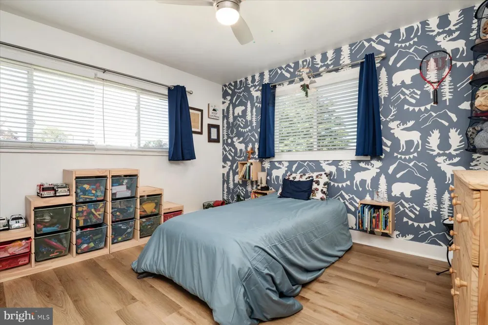 2 SUNSET CIRCLE Pasadena, MD 21122