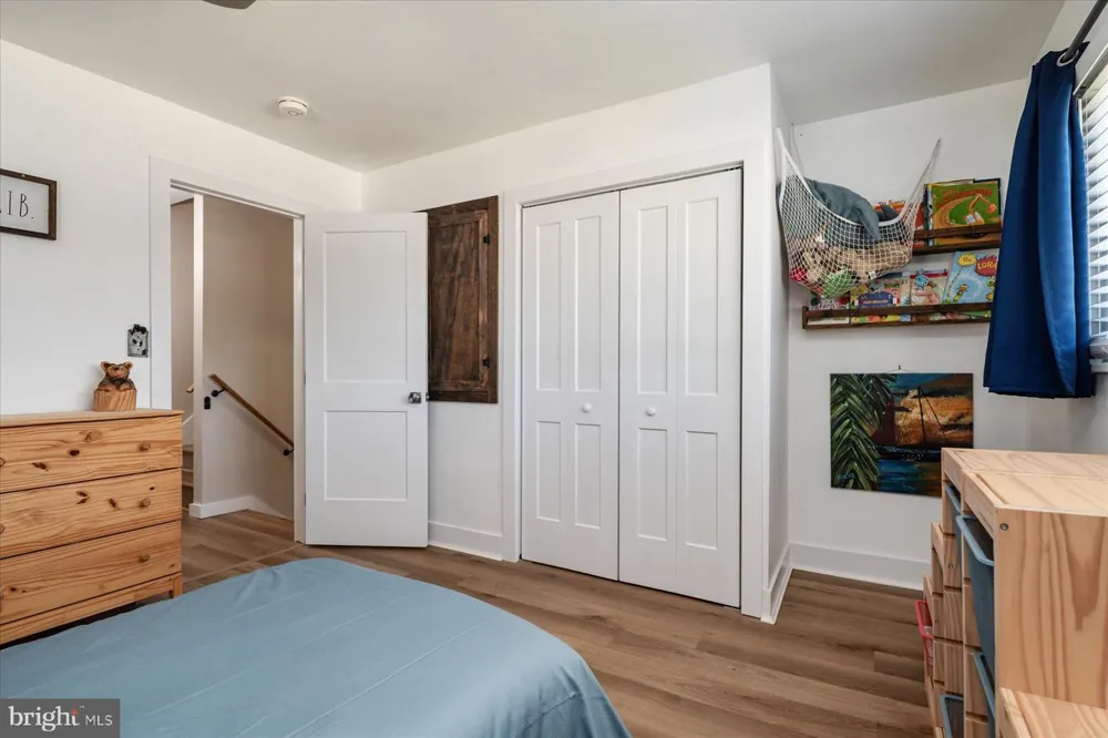 2 SUNSET CIRCLE Pasadena, MD 21122