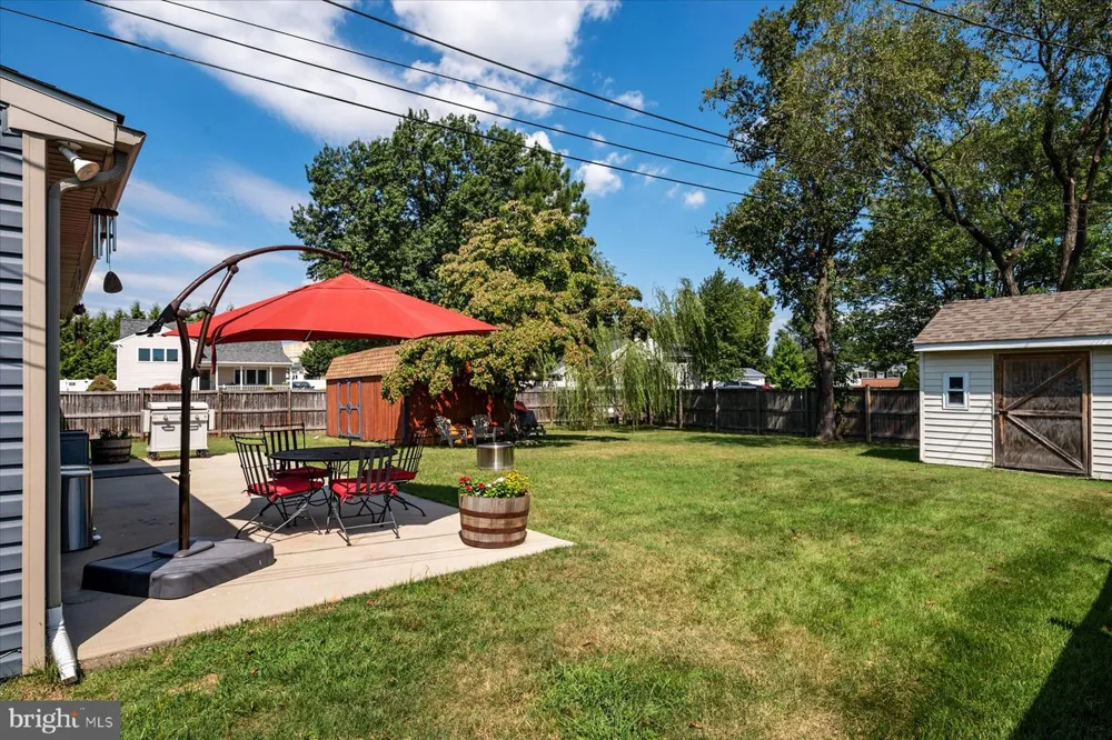 2 SUNSET CIRCLE Pasadena, MD 21122