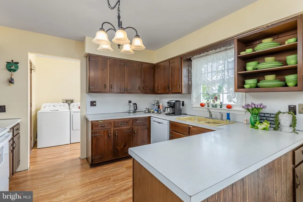 40 SICKLER STREET Quinton, NJ 08072