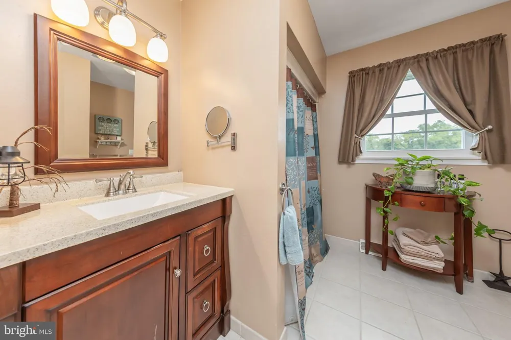 40 SICKLER STREET Quinton, NJ 08072