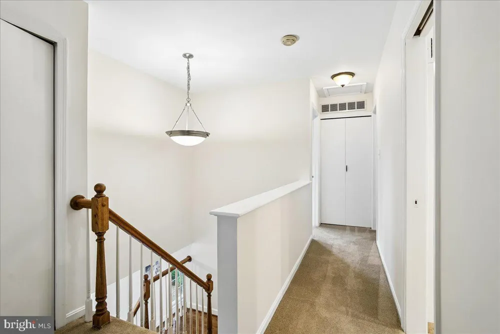 3215 AMBERLEY LANE Fairfax, VA 22031