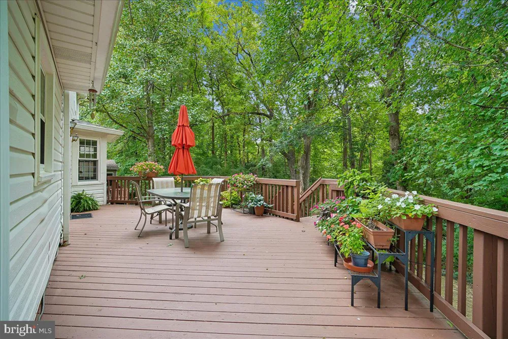 3215 AMBERLEY LANE Fairfax, VA 22031