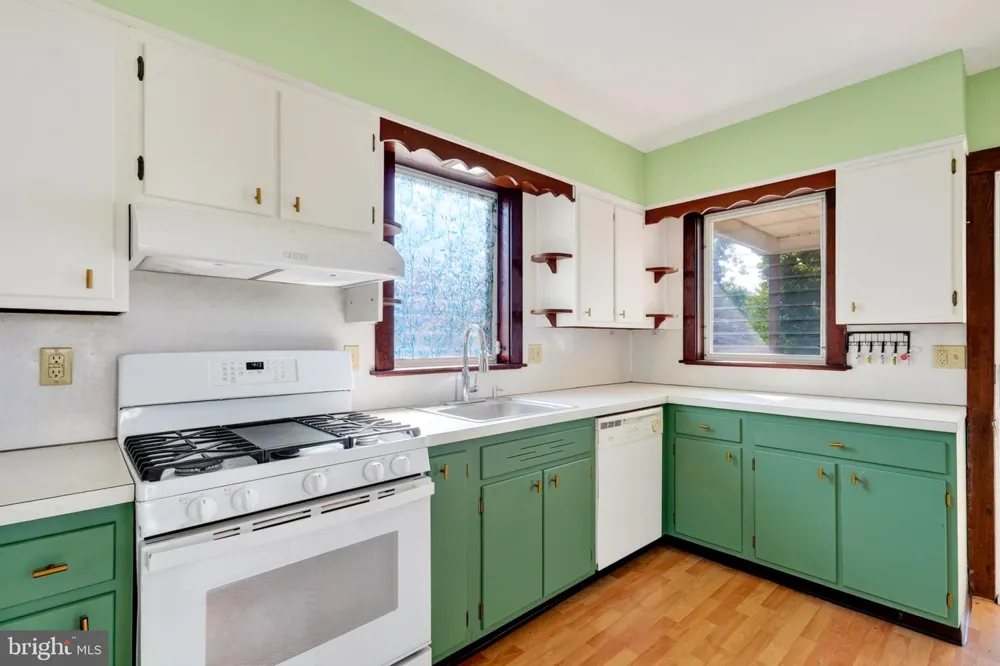 446 SOUTH STREET Oxford, PA 19363