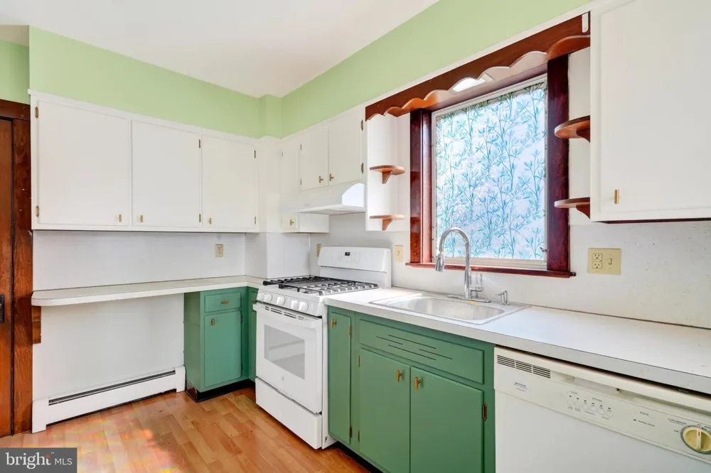 446 SOUTH STREET Oxford, PA 19363