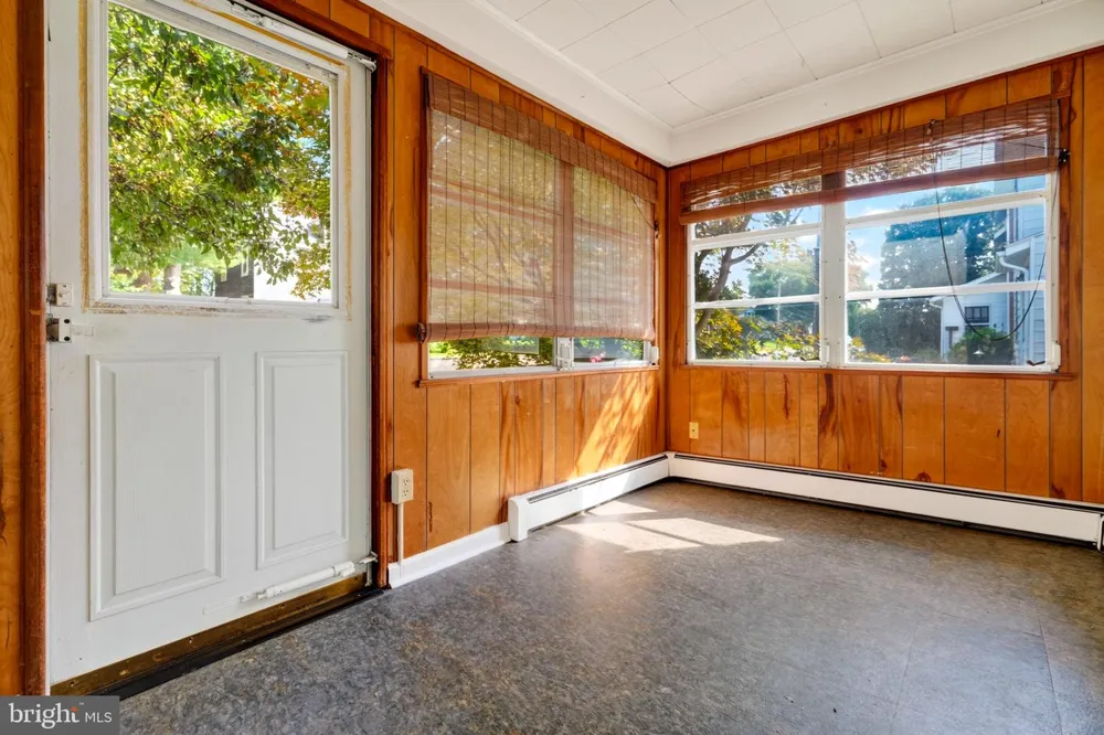446 SOUTH STREET Oxford, PA 19363