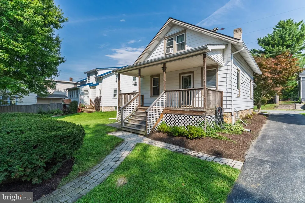 446 SOUTH STREET Oxford, PA 19363
