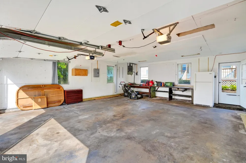 446 SOUTH STREET Oxford, PA 19363