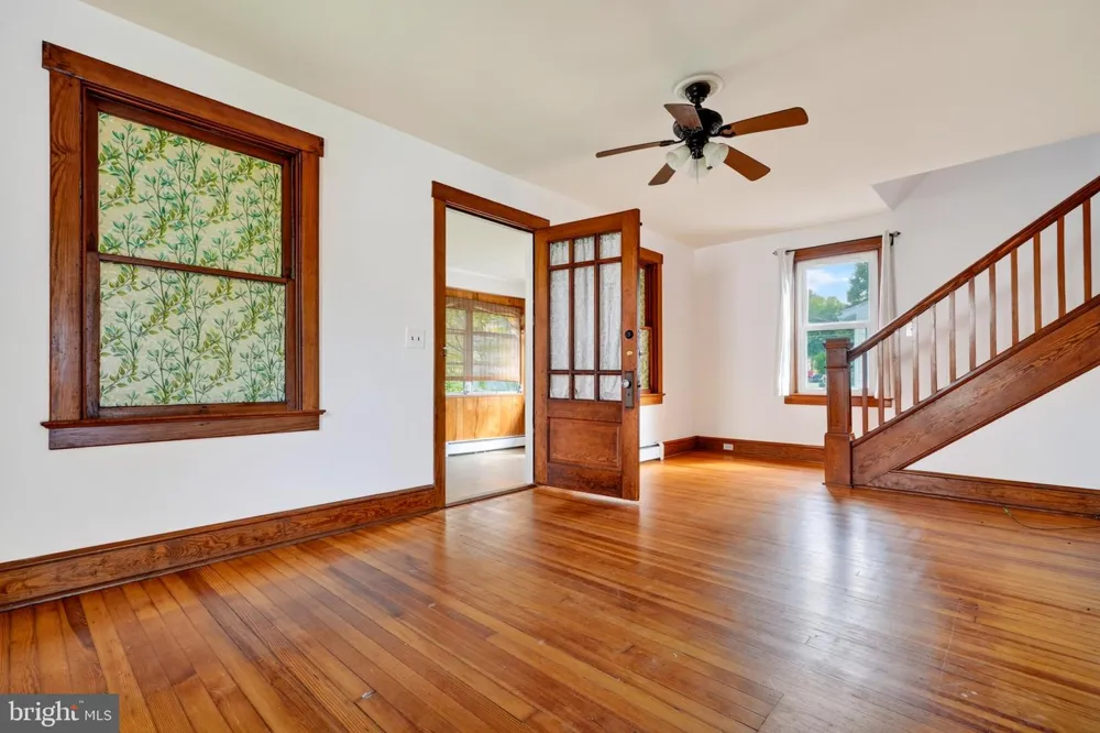 446 SOUTH STREET Oxford, PA 19363