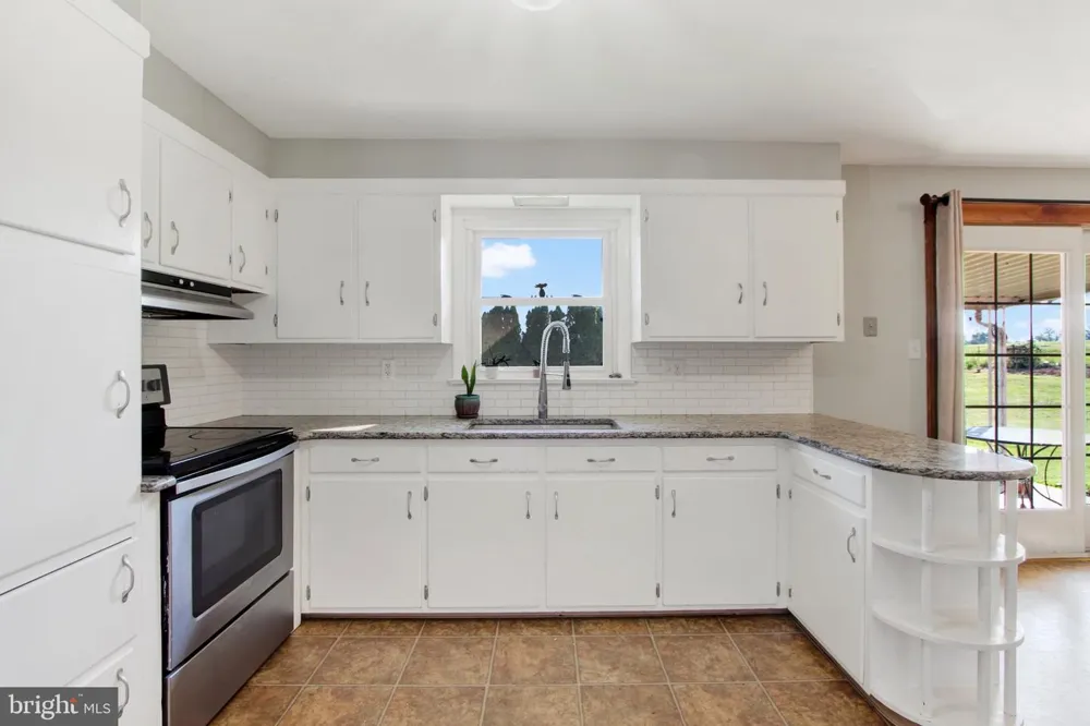 3237 BULL ROAD York, PA 17408
