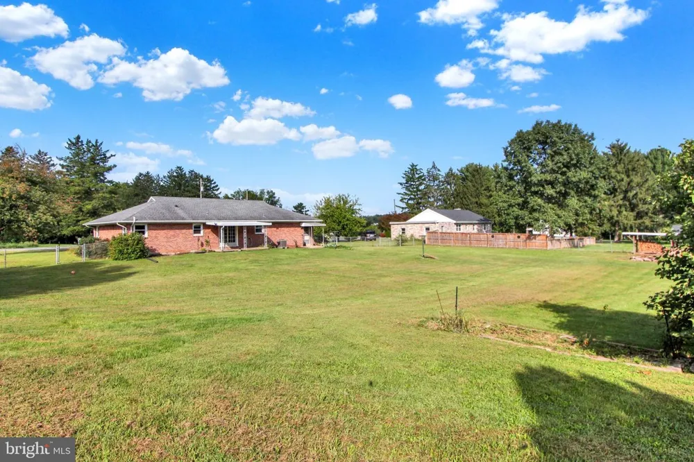3237 BULL ROAD York, PA 17408