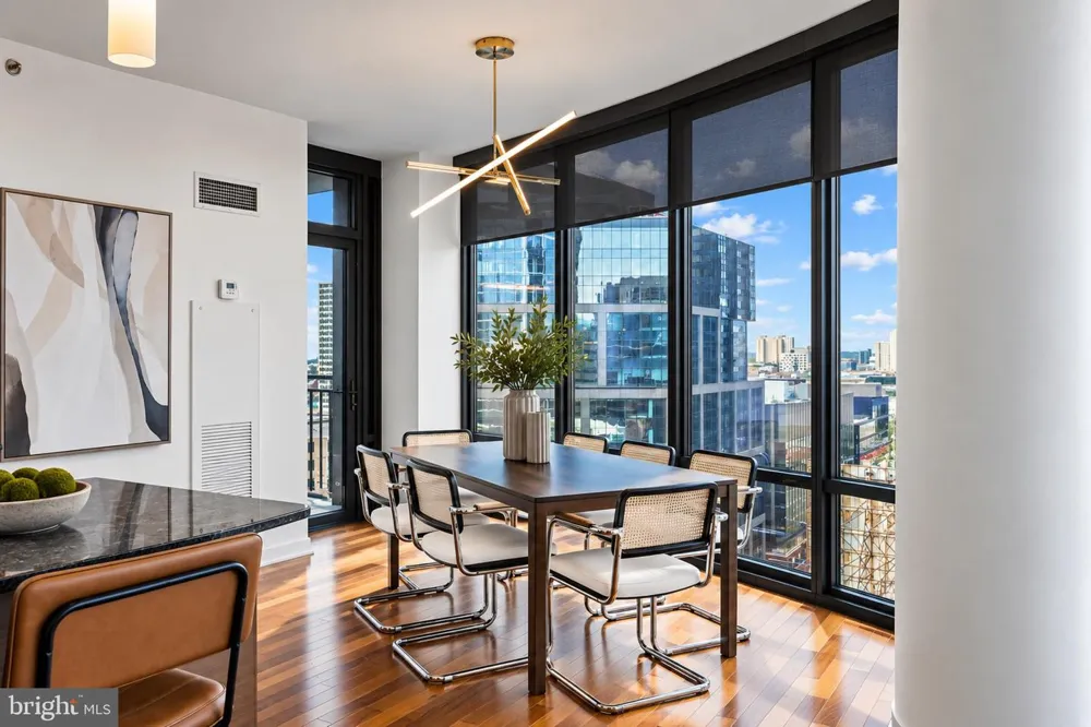 2101 MARKET STREET #1702 Philadelphia, PA 19103