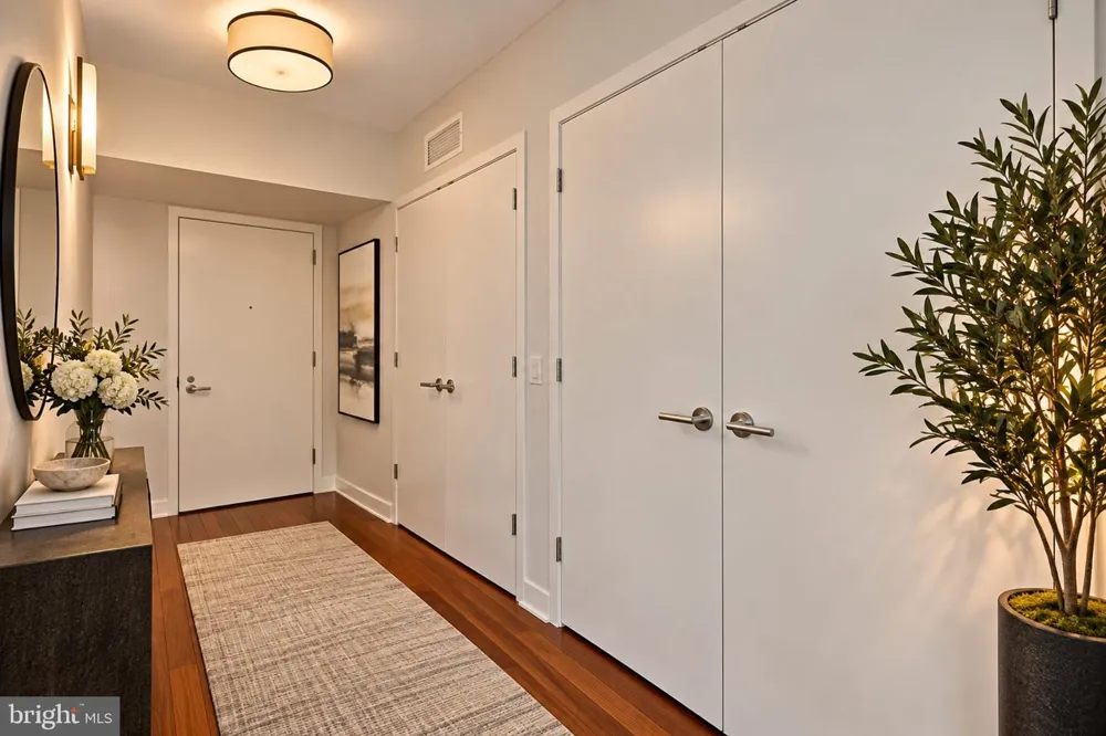 2101 MARKET STREET #1702 Philadelphia, PA 19103