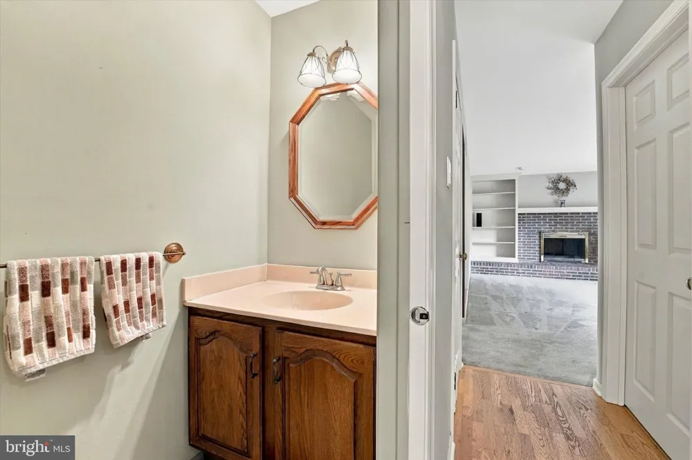 1434 BROOK LANE Jamison, PA 18929