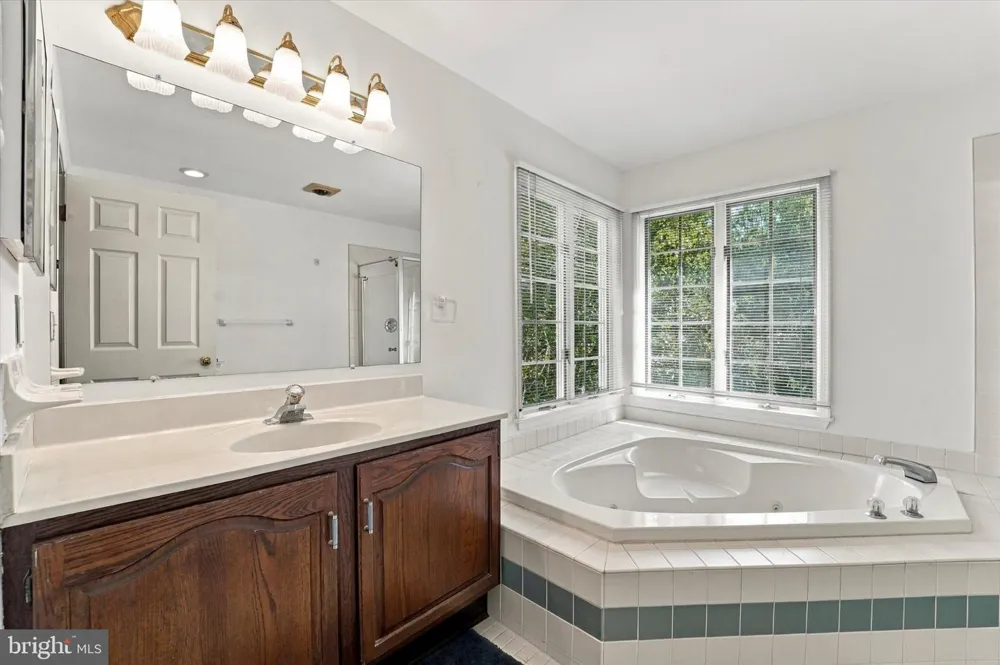 1434 BROOK LANE Jamison, PA 18929