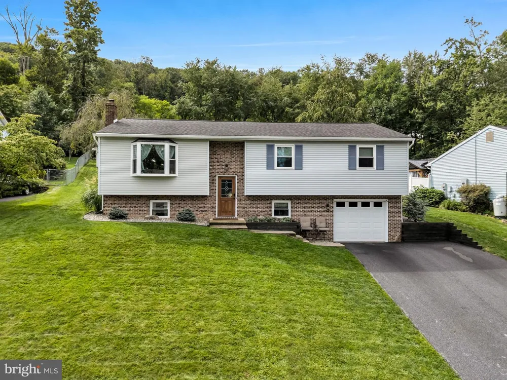 224 RIDGEVIEW Marysville, PA 17053