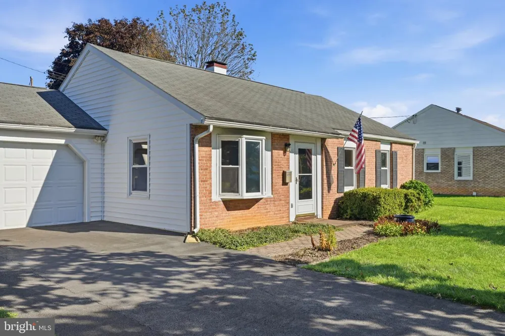 1045 CARROLL BOULEVARD Hagerstown, MD 21742