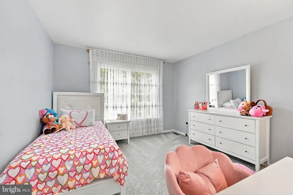 2128 BARLEY DRIVE Quakertown, PA 18951