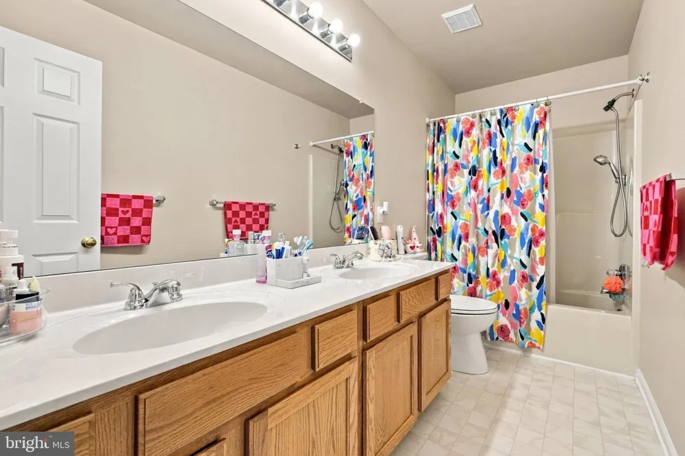 2128 BARLEY DRIVE Quakertown, PA 18951