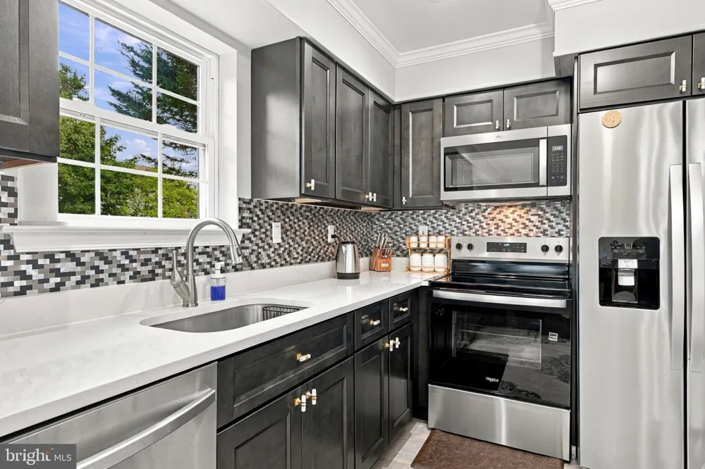 2128 BARLEY DRIVE Quakertown, PA 18951