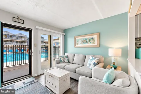 504 17TH AVENUE #106