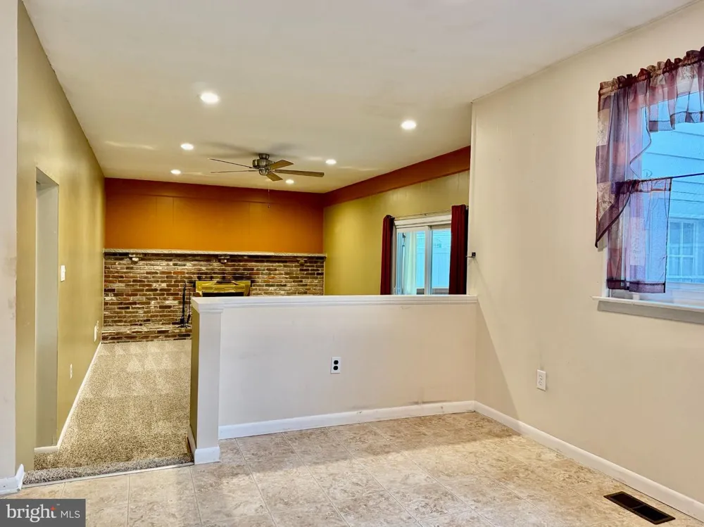 402 ST DAVID DRIVE Mount Laurel, NJ 08054