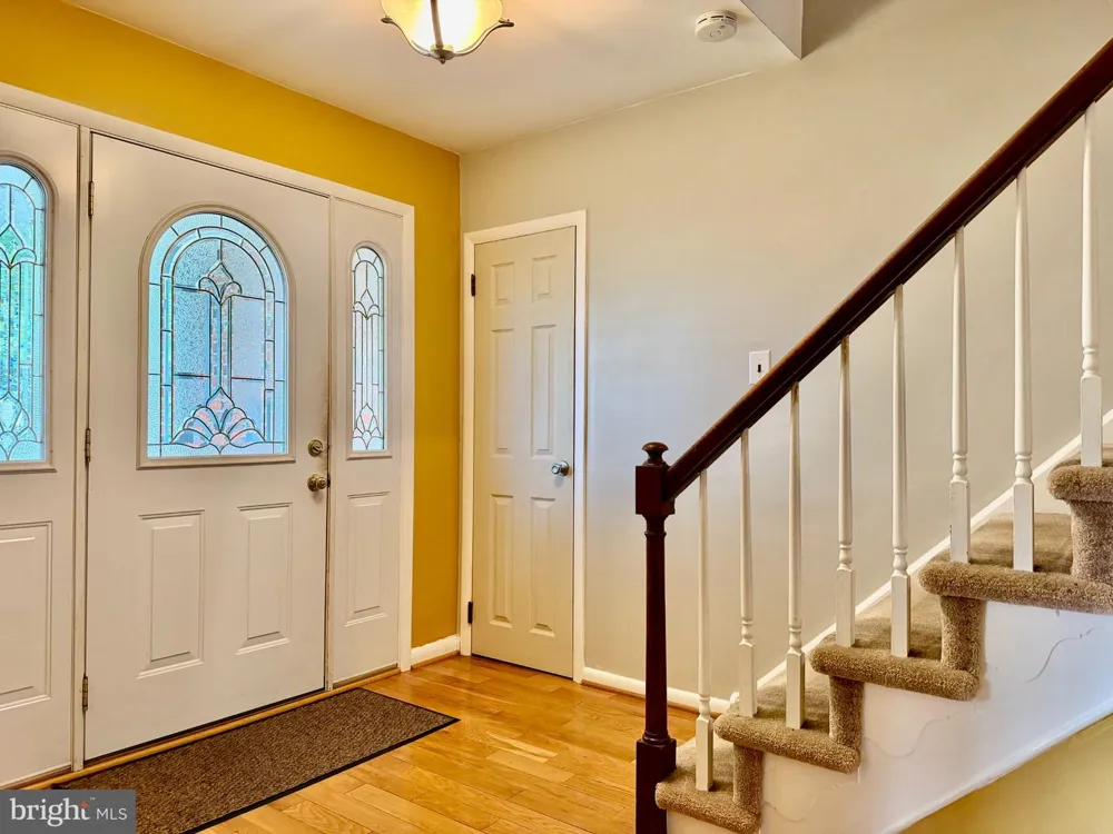 402 ST DAVID DRIVE Mount Laurel, NJ 08054