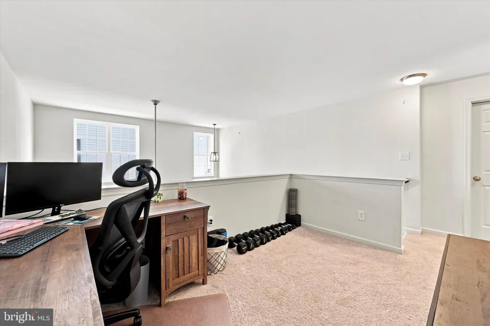 3553 NAAMANS DRIVE Claymont, DE 19703