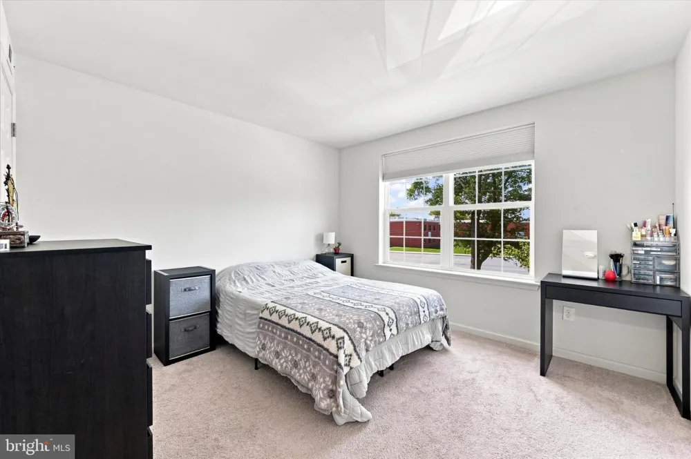 3553 NAAMANS DRIVE Claymont, DE 19703