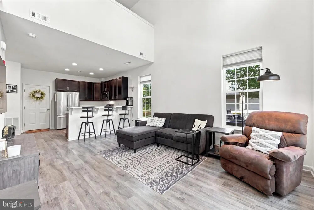 3553 NAAMANS DRIVE Claymont, DE 19703