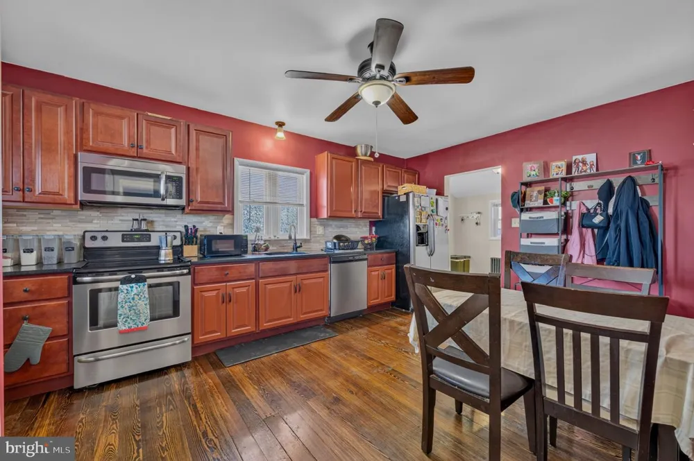 5124 3RD STREET Whitehall, PA 18052