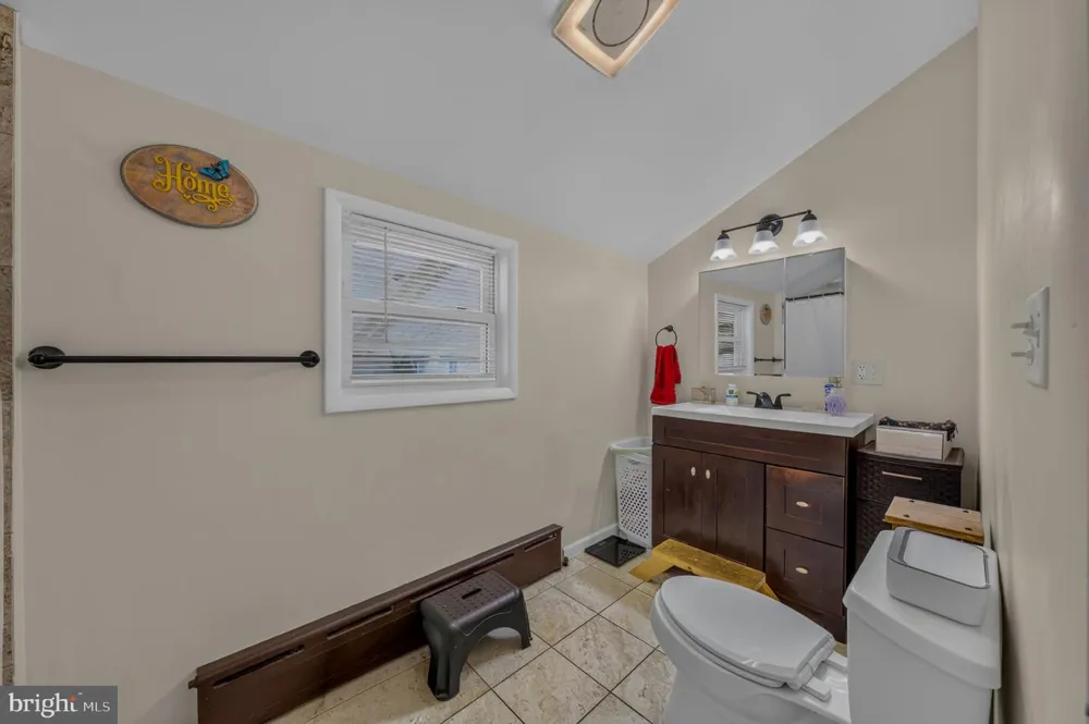 5124 3RD STREET Whitehall, PA 18052