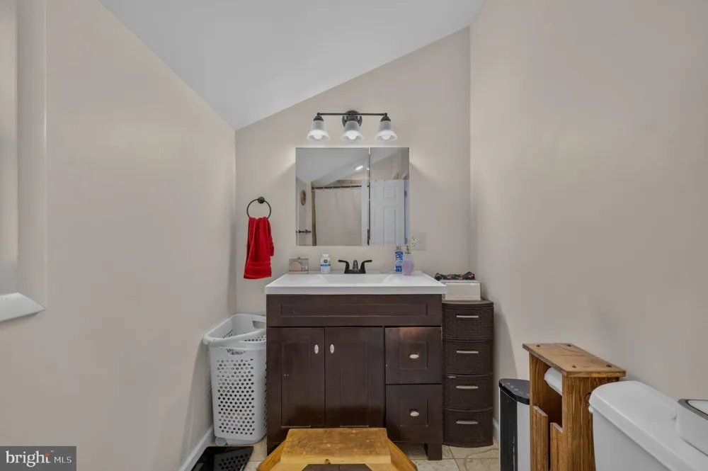 5124 3RD STREET Whitehall, PA 18052