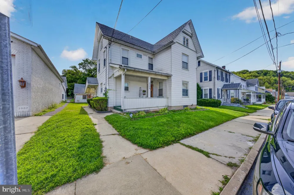 5124 3RD STREET Whitehall, PA 18052