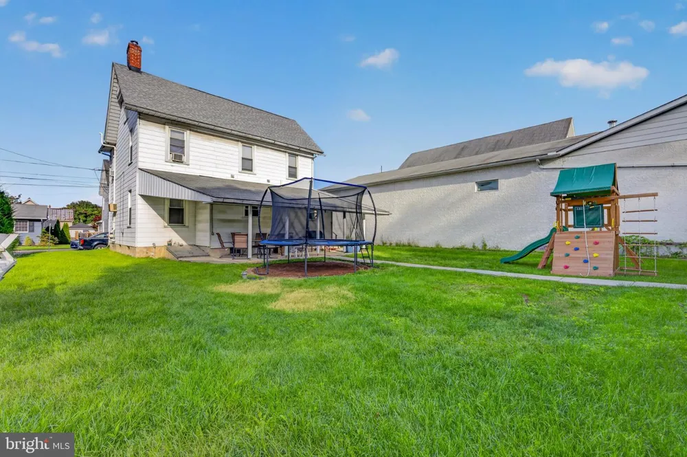 5124 3RD STREET Whitehall, PA 18052