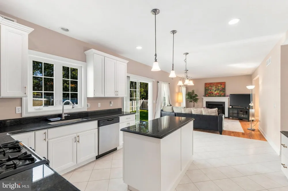 101 CHURCHILL AVENUE Somerset, NJ 08873