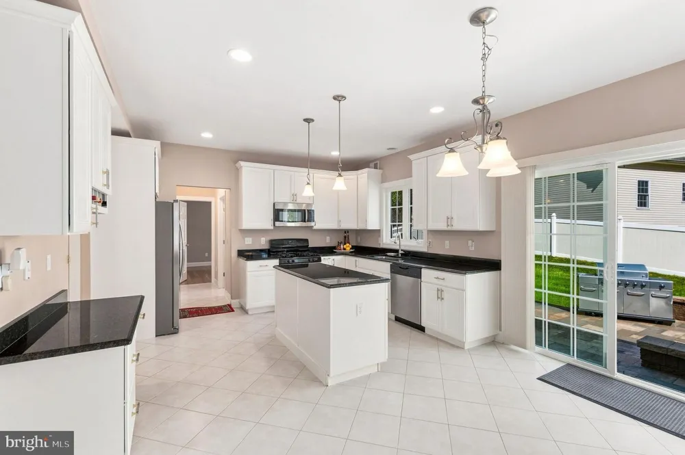 101 CHURCHILL AVENUE Somerset, NJ 08873
