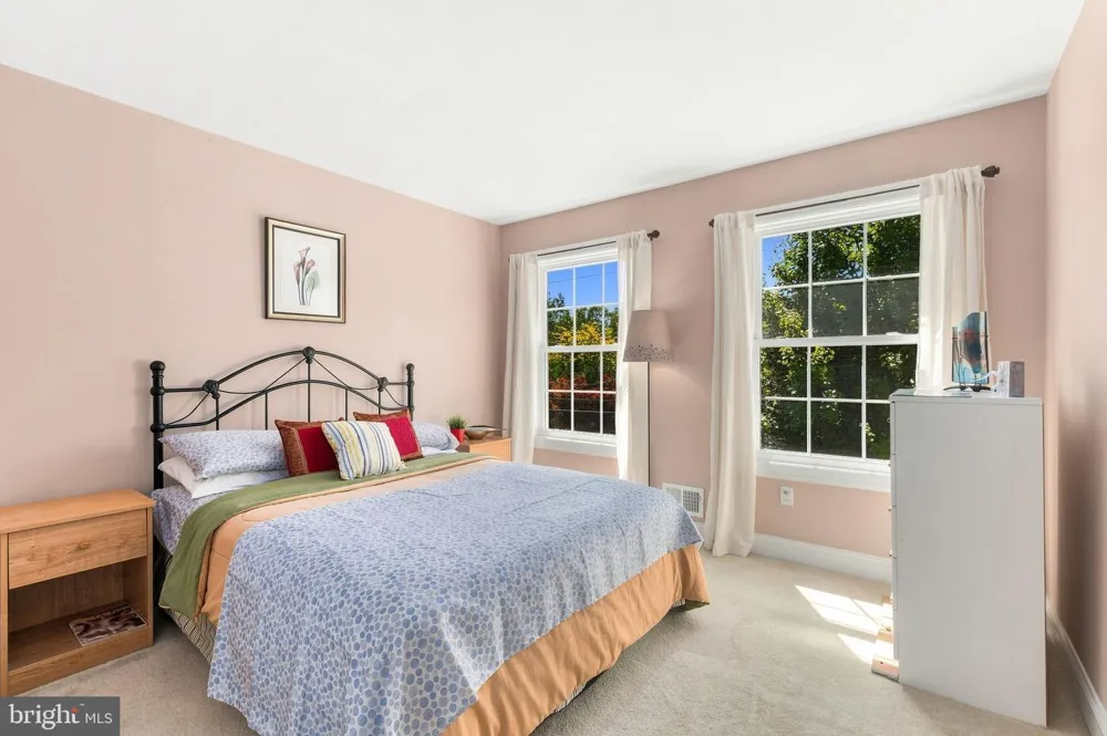 101 CHURCHILL AVENUE Somerset, NJ 08873