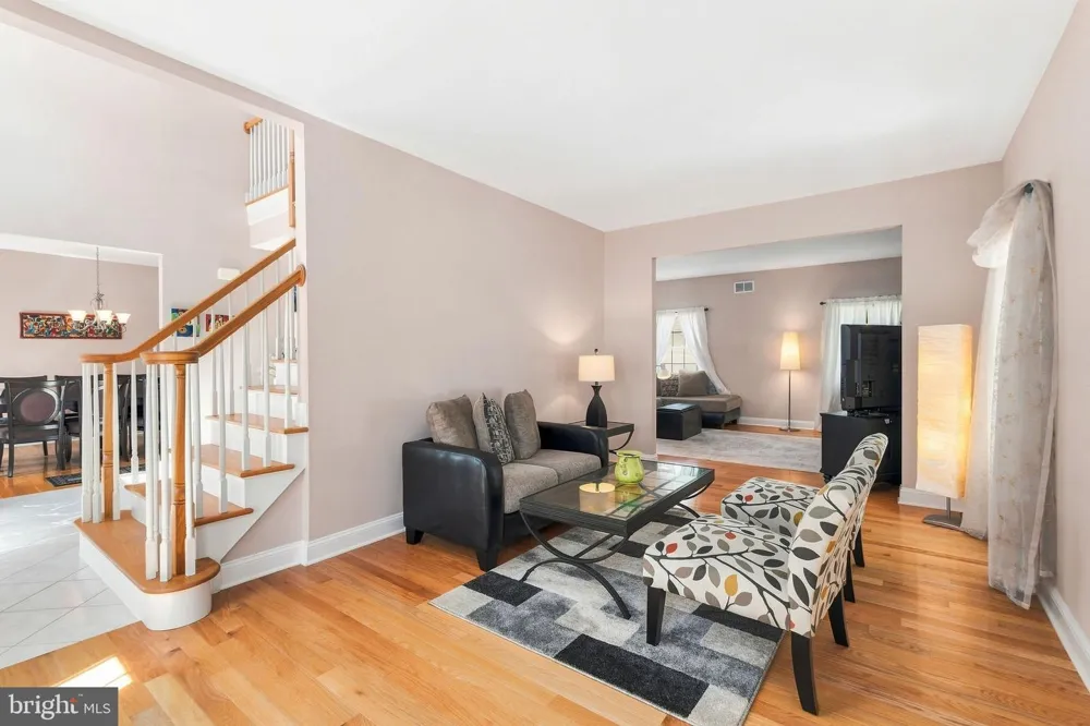 101 CHURCHILL AVENUE Somerset, NJ 08873