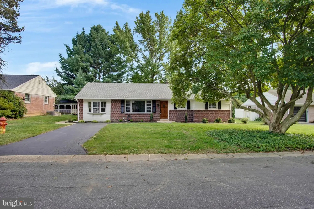 2728 KIMBERLY ROAD Lancaster, PA 17603